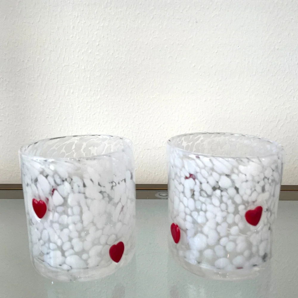 Unbranded red heart